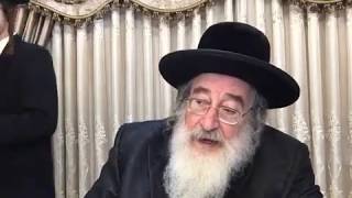 האדמו"ר ספינקה שר מנוחה וסימכה