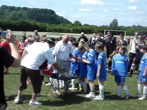AFC Dunstable U11's win cup