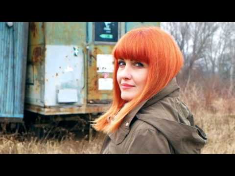 Barbora Bloom - Barbora Bloom - Vône (Official Video)