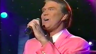 Glen Campbell Sings &quot;Don&#39;t Pull Your Love/Then You Can Tell Me Goodbye&quot;