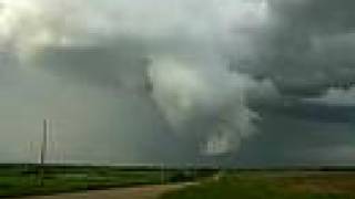 preview picture of video 'Wall Clouds Rotating NE of Strasbourg Saskatchewan, almost touching down'