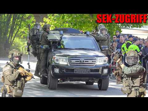 [EXPLOSIONEN | SCHÜSSE | ZUGRIFF!] - Spektakuläre Vorführung des SEK Berlin am Tag der offenen Tür -