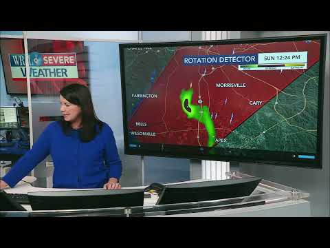 🚨Possible tornado damage near Jordan Lake; tornado warning in effect 🚨