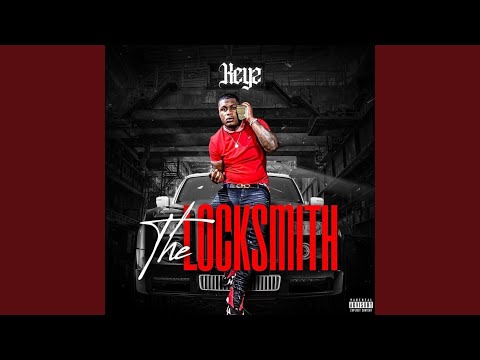 NO HOOK (feat. TAYE SHARKIEE)