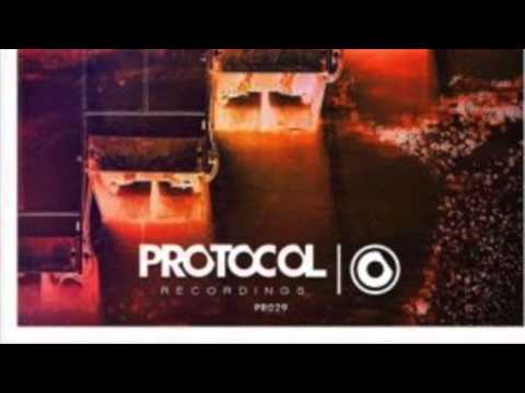 John Christian & Nicky Romero vs. Calvin Harris -- Next Level Summer (Hardwell Mashup)