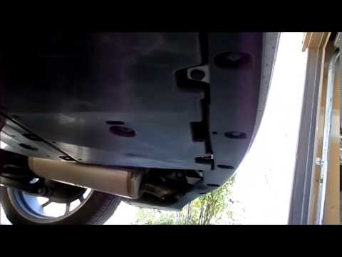 2010 Toyota Prius (Generation 3) Rear Bumper Cover Replacement