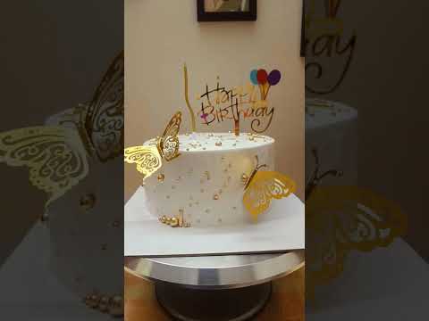 #shorts ThankYou mamoni for your surprise.#cake #birthdaycake #mehjabin #music #cake & sweet by roza