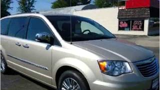 preview picture of video '2013 Chrysler Town & Country New Cars Princeton IL'