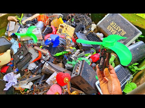 how  to make awesome ideas from scrap / breaking and opening toys /dcmotor fan / bluetooth speaker