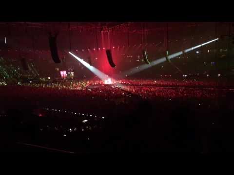 AvB playing Serenity live@ armin only  HD