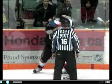 MacKenzie Royer vs Sena Acolatse