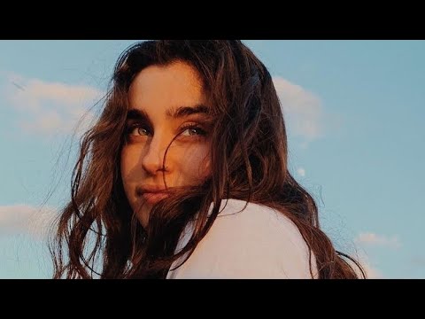 Lauren Jauregui's story and her tweets (talked about her debut album)🦋