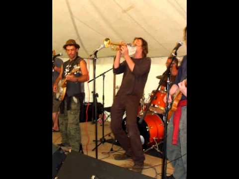 download lagu mp3 mp4 Everybody Wants To Shag, download lagu Everybody Wants To Shag gratis, unduh video klip Everybody Wants To Shag