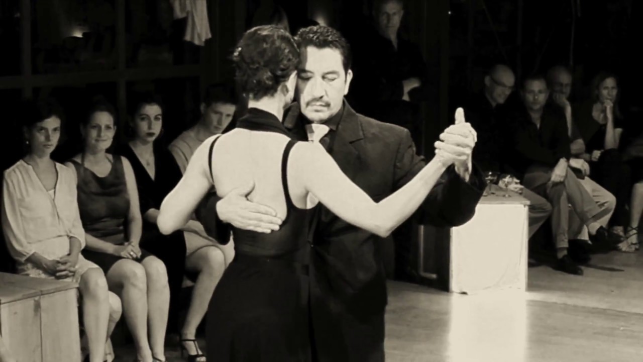 Ester Duarte and Chiche Núñez dancing El Simpático by Juan D´Arienzo