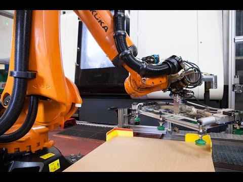 Robotics Efficiency: KUKA KR QUANTEC & DMG Mori | Product Demo | KUKA