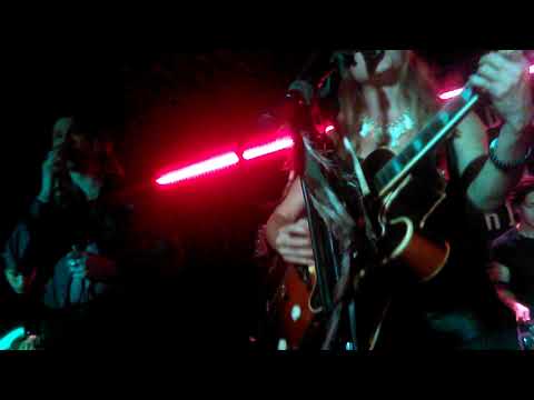 Time Flies - Z Berg Feat. Ryan Ross (live in okc)
