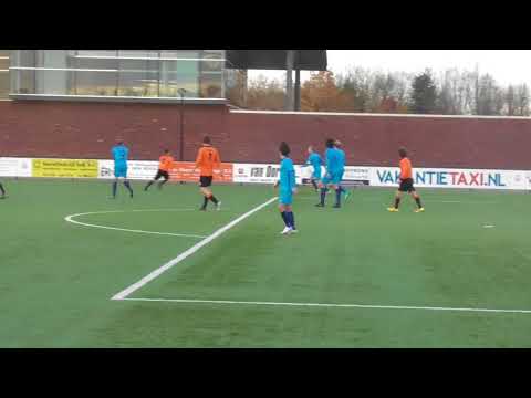 25 nov 2017 VV De Meern 1- Loosdrecht 1 com 0-0 Je kan 'm geven hoor