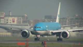preview picture of video 'KLM B777-200 (PH-BQK) at Fukuoka Airport landing and takeoff'