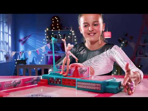 Team Gem Gemazing Gymnasium and Doll Playset - Luna How To