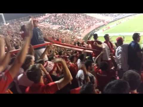 "Gol de rasin y el rojo le tapa la fiesta "Nose como voy, nose como vengo..."" Barra: La Barra del Rojo • Club: Independiente