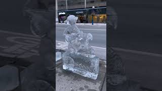Toronto Ice Sculptures artist work | Bloor-Yorkville ￼#shorts #art #freezingfun #toronto #reels