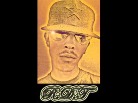 Mali G ft. R.D.T - Telefono Ambulancen (2011)