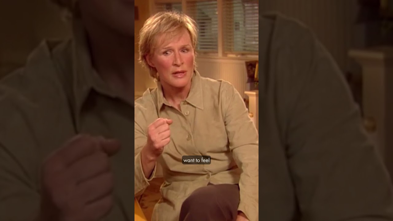 Miniature de la vidéo Glenn Close reflects on Cruella de Vil and Disney’s animated classic ONE HUNDRED AND ONE DALMATIANS. du film Les 101 Dalmatiens