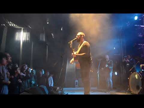 boraTHAIScutar "Bem onde você está" | Paulo Nazareth no Rock no Vale 2019