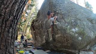 Video thumbnail de Malcolm, V10 (sit). Lake Tahoe