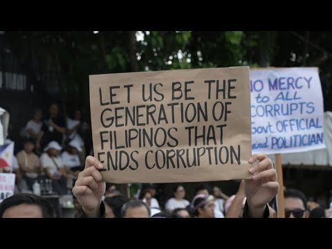 Video | Thousands protest in Philippines against flood control fraud | AFP