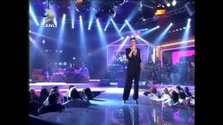 Sıla - Oluruna Bırak (Beyaz Show)