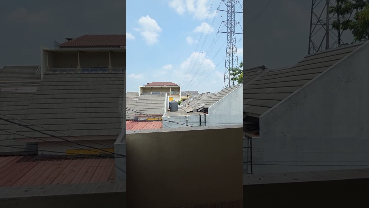 2-Story House with High Ceilings, Central Karawaci
