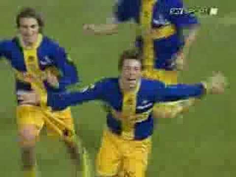 Paponi reversed bycicle kick!