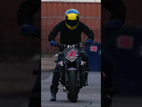 Motorcycle vs Flamethrower! - Airform Brozak