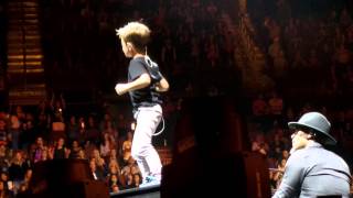 New Kids On the Block Tonight Griffin McIntyre Dance Moves 5/9/2015 The Forum