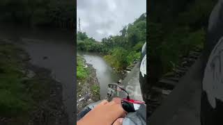 Download lagu Berbahaya #motor Melintas #jembatan Gantung Tanpa Pagar Sungai Deras #shortsfeed #shorts #fyp #funny mp3