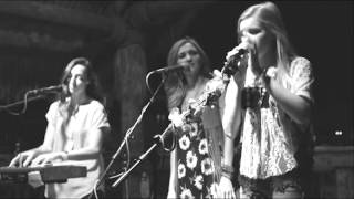 Say Something - Emily Brooke feat. Sarah Darling a