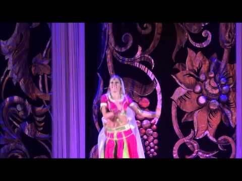 Oksana Nazimok - Bollywood