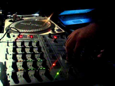 DJ. CARLOS RUIZ y DJ. D'ANNI.MPG