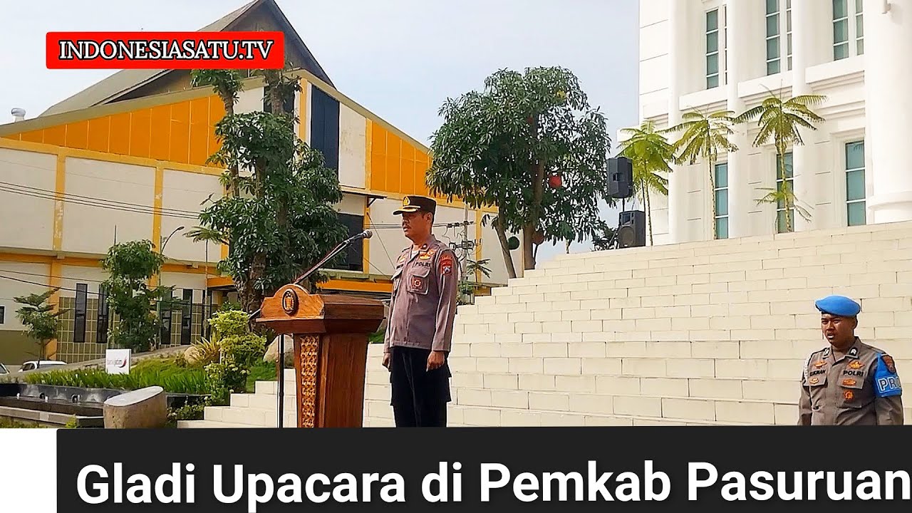 Gladi Upacara di Pemkab