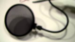 Video thumbnail for Nady MPF-6 Pop Filter Review - Pop Test by ThomasAmesen