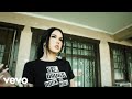 Maggie Lindemann, Siiickbrain - deprecating (Lyric Video)