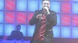 Danny Gokey - PYT Pretty Young Thing (live in CT)