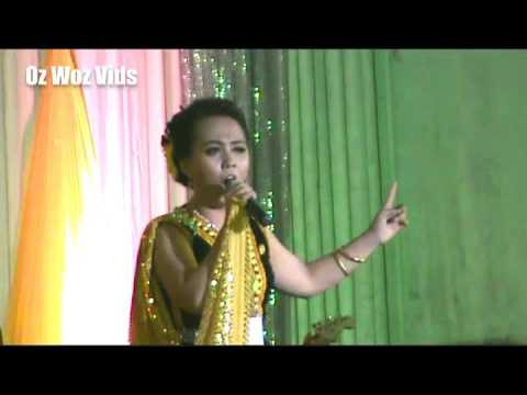 MICHELLE MICHAEL Au Kopikito = Sugandoi Penampang 2016