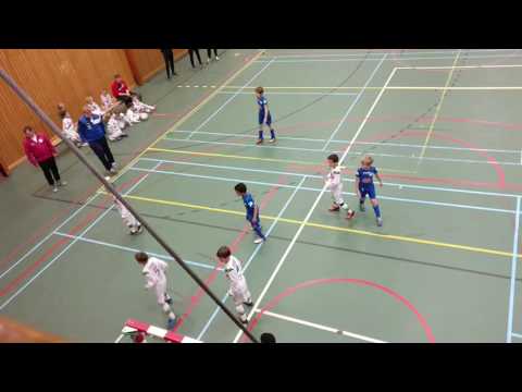 Finale U8 Indoor toernooi KSC Grimbergen : OHL VS Tienen
