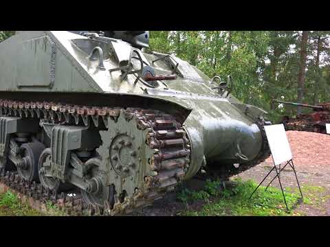 Sherman M4 USA tank Parola tank museum Panssarivaunu Parolassa