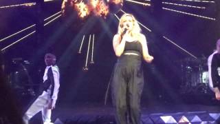 Ellie Goulding - We Can&#39;t Move To This  - 2016-05-05 - Saint Paul, Minnesota