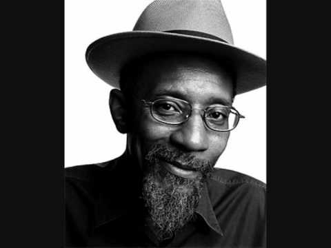 Linton Kwesi Johnson - Fite Dem Back