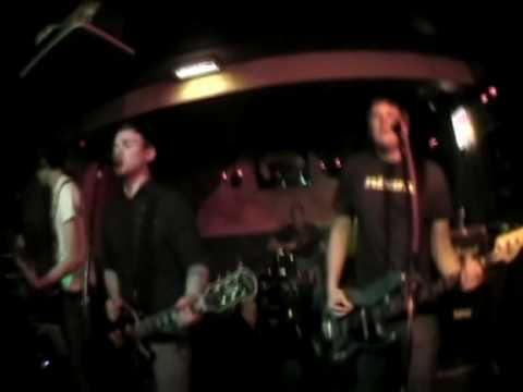 NEW BRIDGE DOWNFALL REPRISALS AND REGRETS LIVE @ THE UNION
