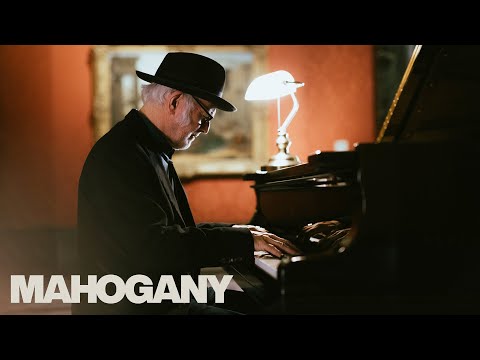 Ludovico Einaudi - Santiago, Live At The National Gallery for Mahogany Sessions